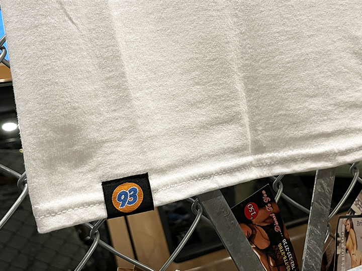 OSSANTHEHOOD tshirt (taco service) / white