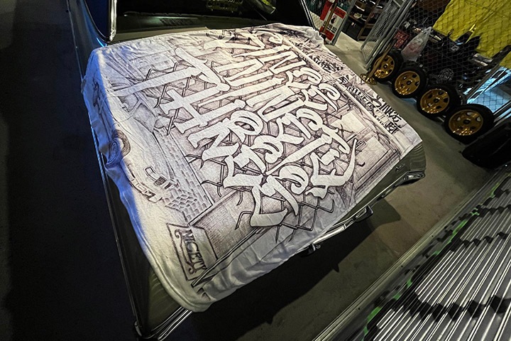 NICETY "since ninety three" big blanket