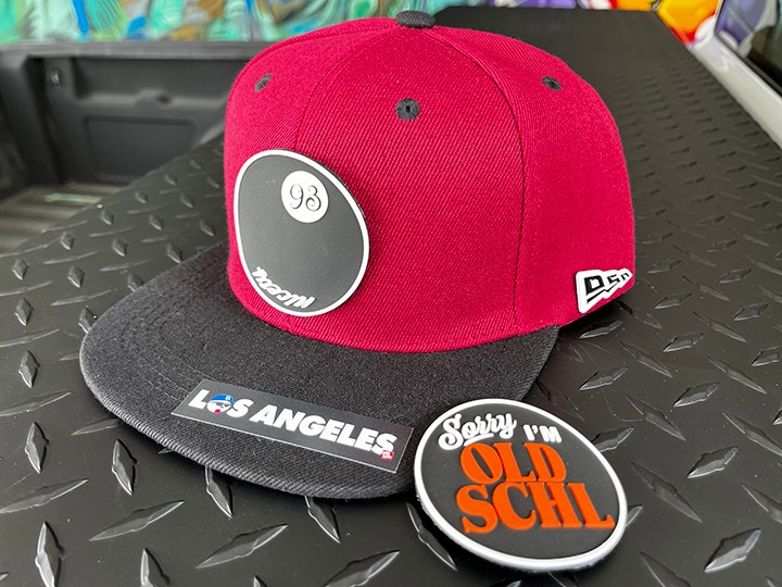 OSSANTHEHOOD "2 face" snapback cap / black x burgandy