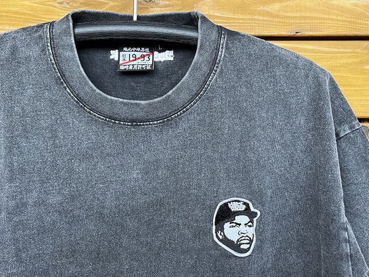 OSSANTHEHOOD 8.2oz garment dye Tshirt (og face) / washed black