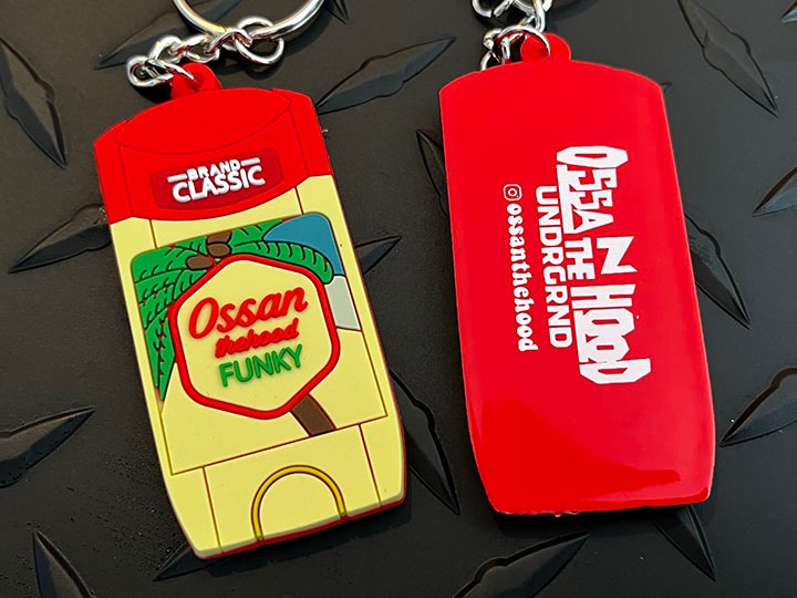 OSSANTHEHOOD keychain (funky)