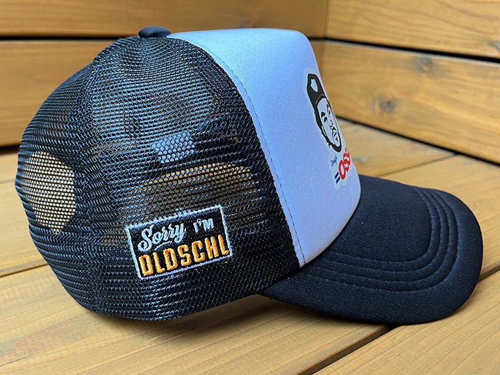 OSSANTHEHOOD mesh tracker cap (ossanboys) / white & black