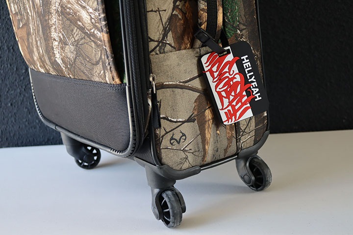 NICETY "HELLYEAH"pvc bag tag