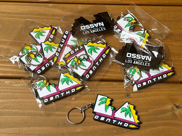 OSSANTHEHOOD pvc keychain (LA)