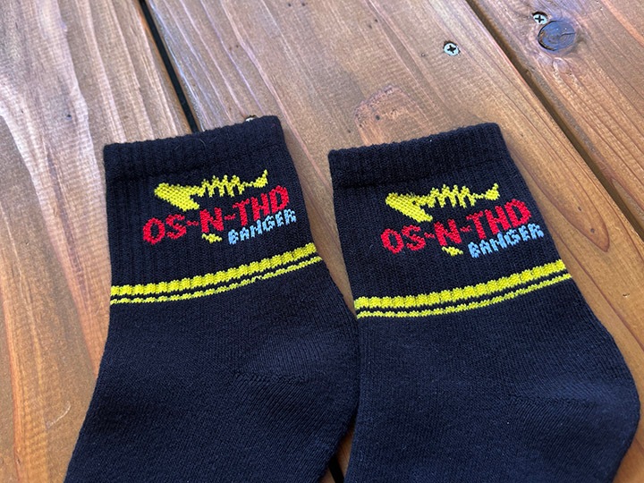 OSSANTHEHOOD socks (banger) / black