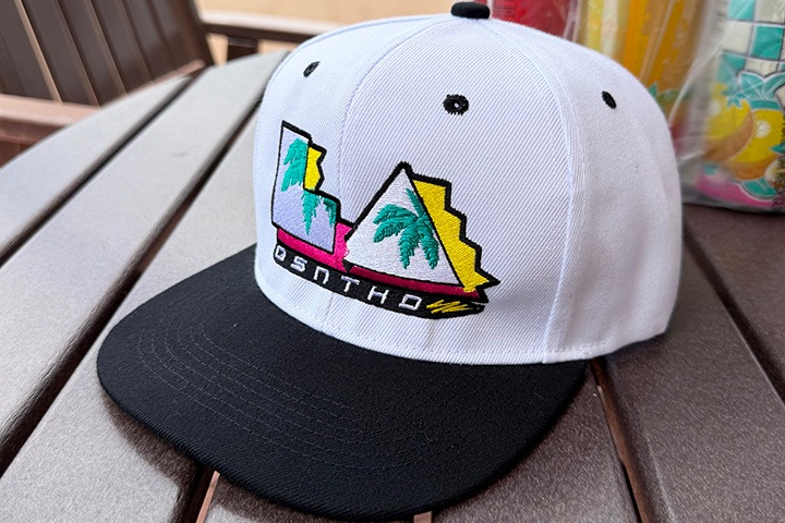 OSSANTHEHOOD snapback cap (LA) / white & black