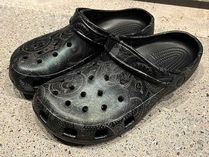 OSSANTHEHOOD "crossing wires"