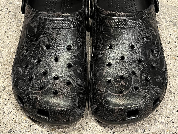 OSSANTHEHOOD "crossing wires"