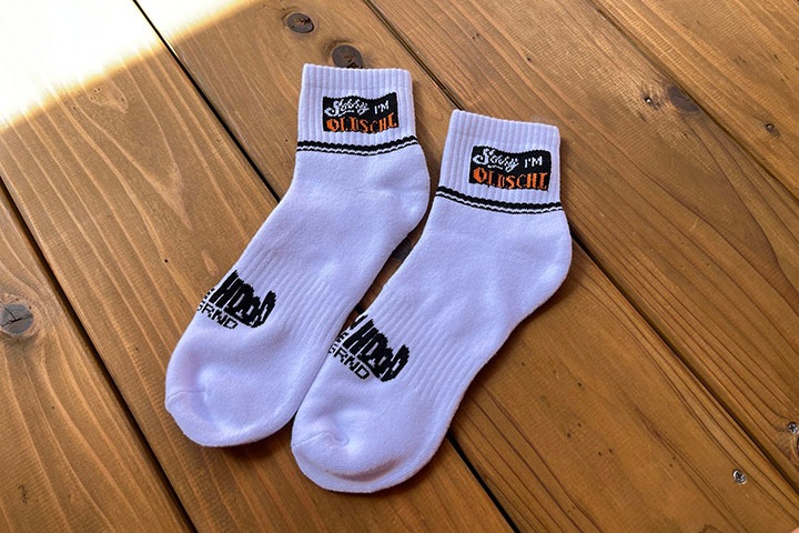 OSSANTHEHOOD socks (olschl) / white