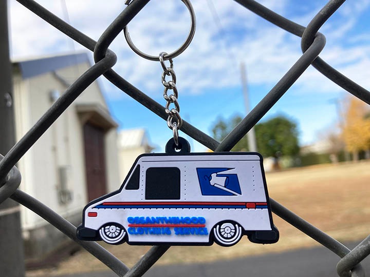 OSSANTHEHOOD vinyl keychain (usps)