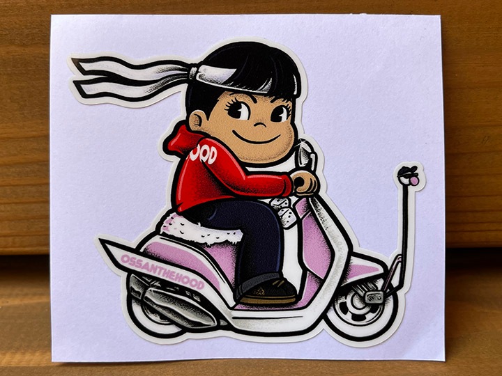 OSSANTHEHOOD vinyl sticker (Courr���ges)