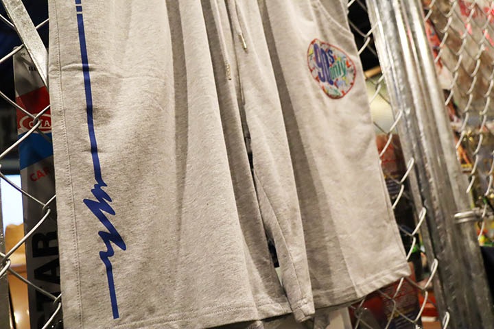 OSSANTHEHOOD cotton shorts (90s) / ash gray XL