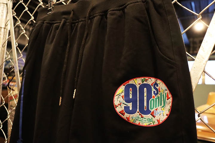 OSSANTHEHOOD cotton shorts (90s) / black