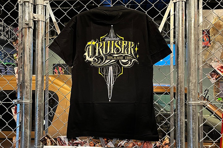Cruiser brand Tshirt (pin) / black
