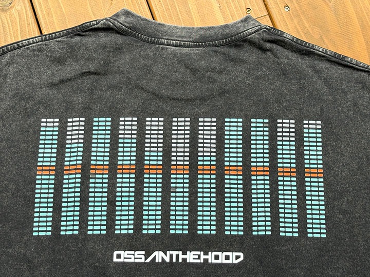 OSSANTHEHOOD dye washed Tshirt (equalizer) / washed black
