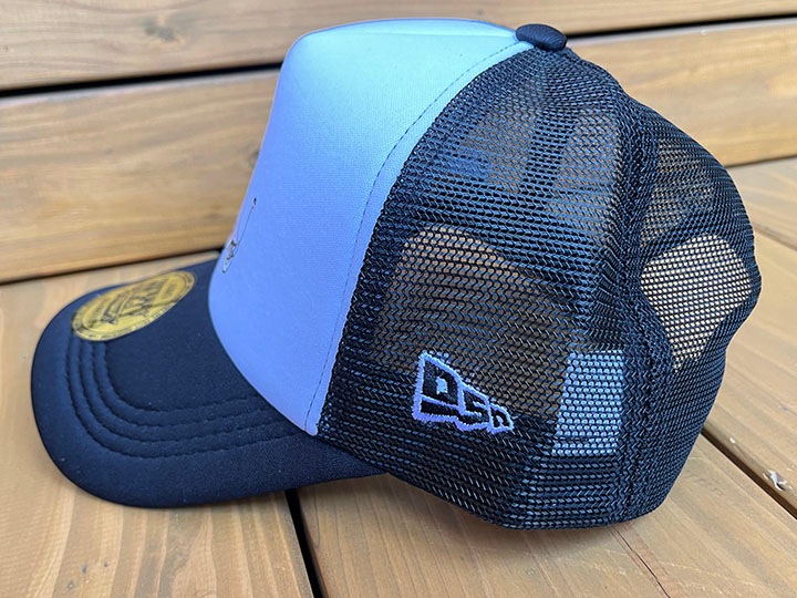 OSSANTHEHOOD mesh tracker cap (Courr���ges) / white x black 