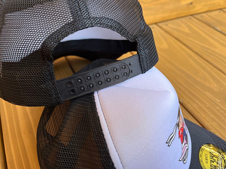 OSSANTHEHOOD mesh tracker cap (Courr���ges) / white x black 
