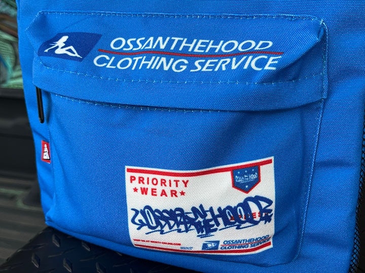OSSANTHEHOOD backpack (postal) / blue