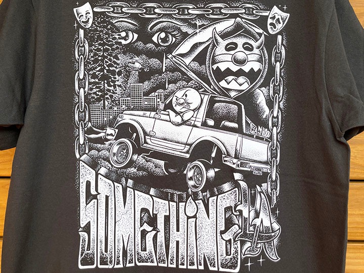 BENJIE ESCOBAR x OSSANTHEHOOD Tshirt (LA) / dark charcol