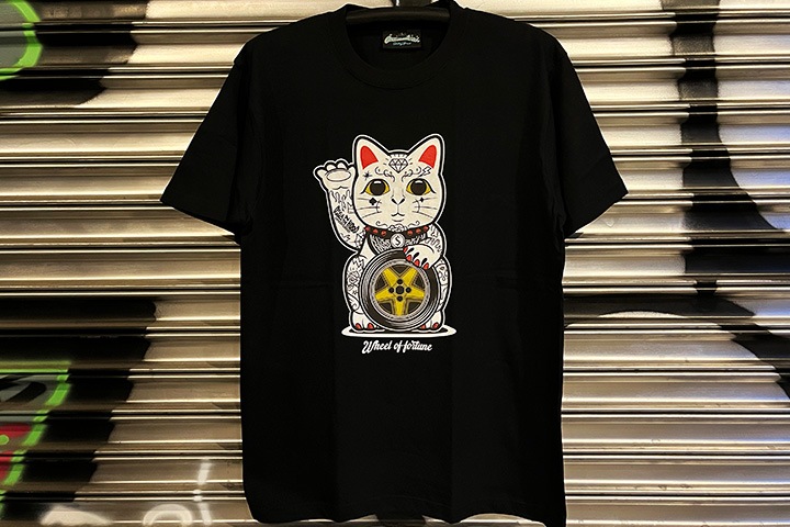 OSSANTHEHOOD Tshirt (lucky cat) / black