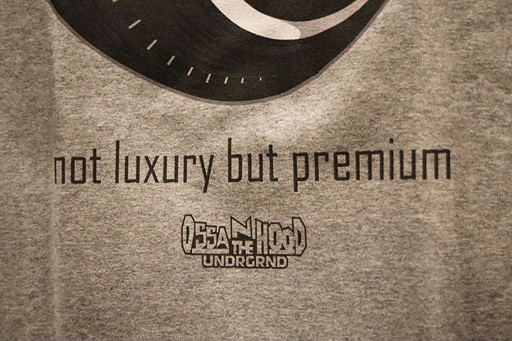 OSSANTHEHOOD Tshirt (premium) / heather gray