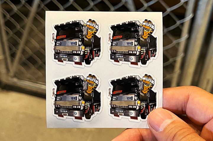 OSSANTHEHOOD vinyl sticker (cargos) / truck mini x 4