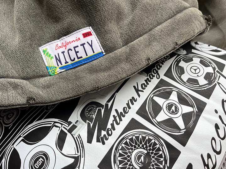 OSSANTHEHOOD 12oz. pullover hood (more bounce) / washed gray