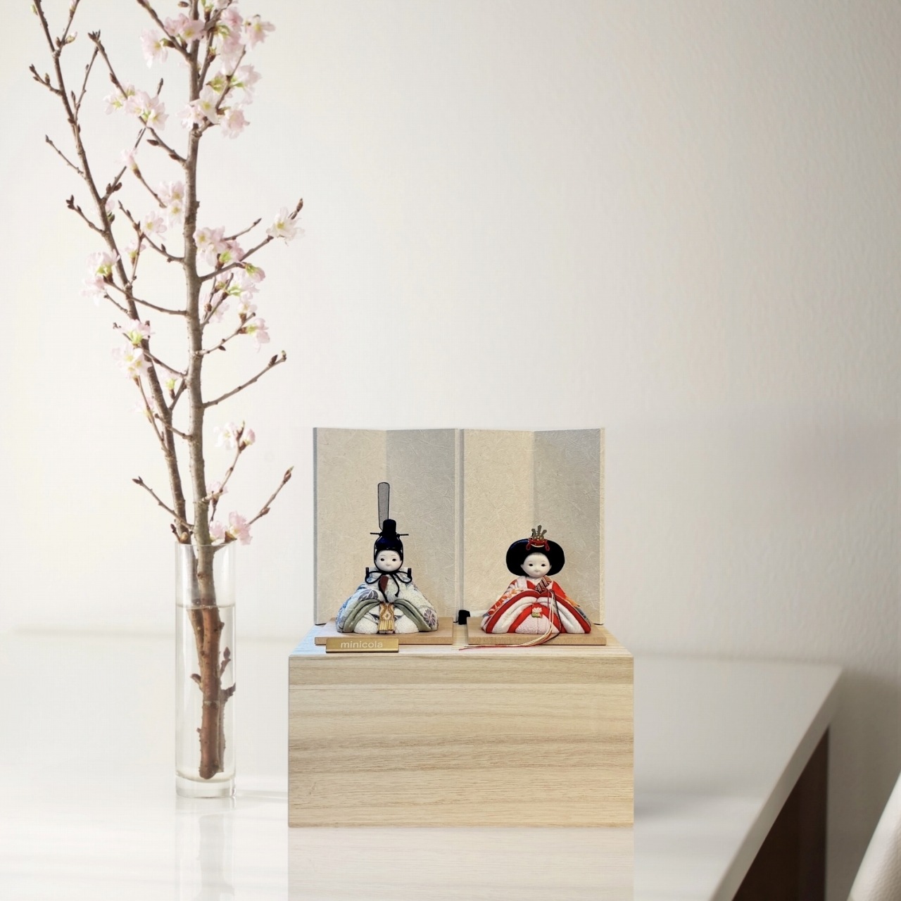 rico乃愛（のあ）木目込み親王飾り雛人形 ミニ桐箱台 白妙屏風 | 飾り