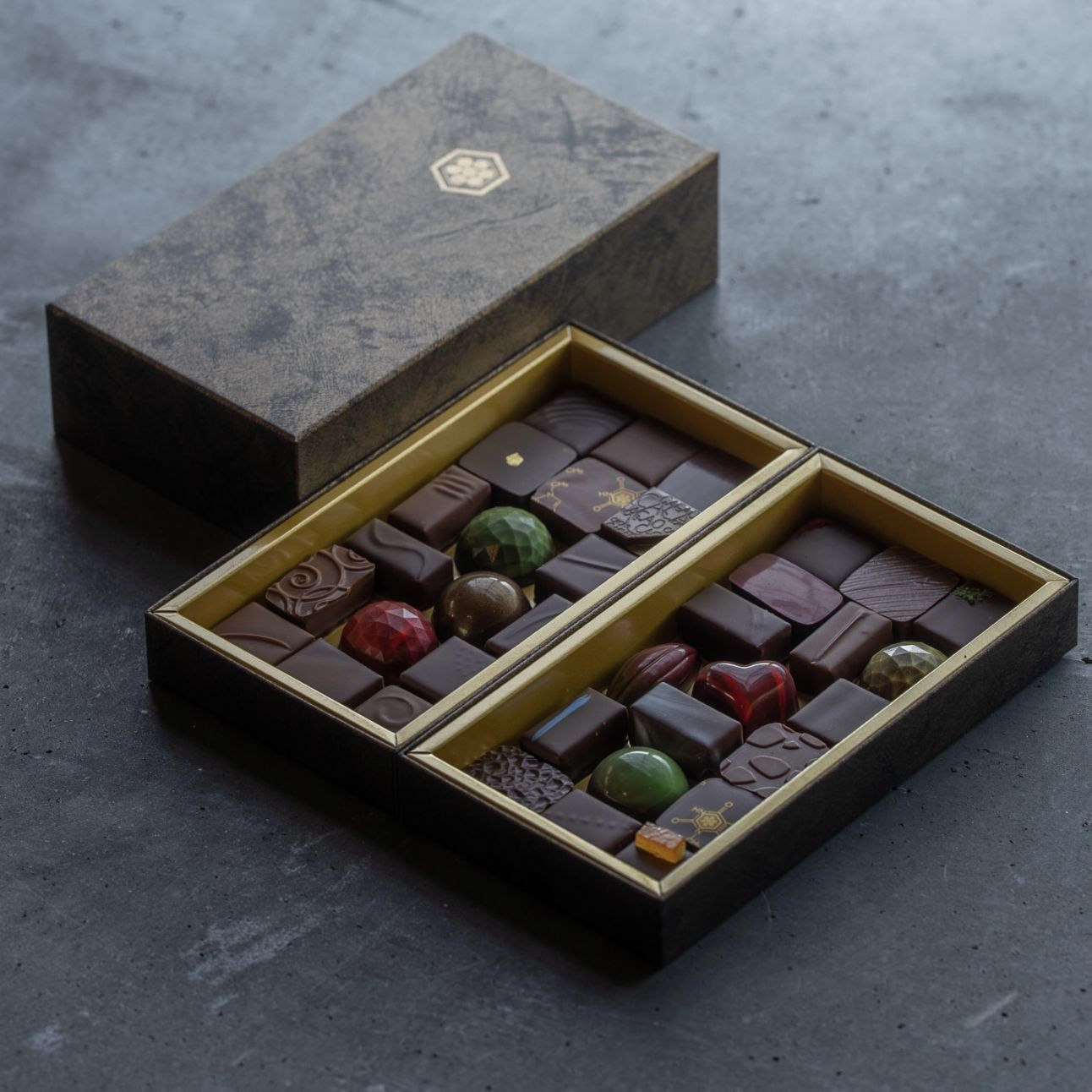 ボンボンショコラ 36種類アソート | Assort | NICO chocolaterie