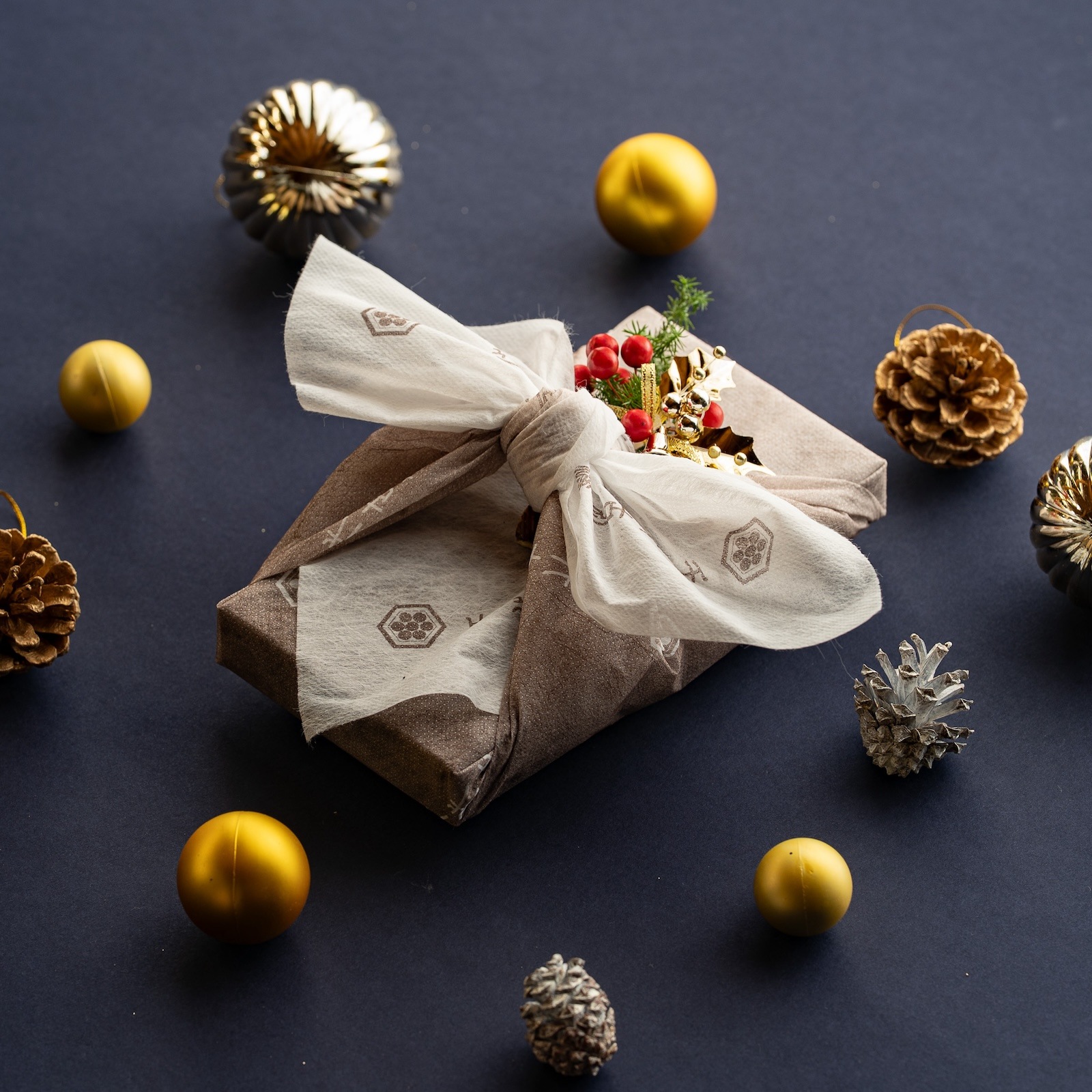 【ホリデーシーズン限定】ボンボンショコラ18種アソート