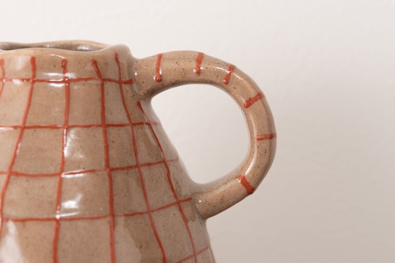 北欧感じる温かいぽってりフラワーベース/取っ手付き【２９センチ】