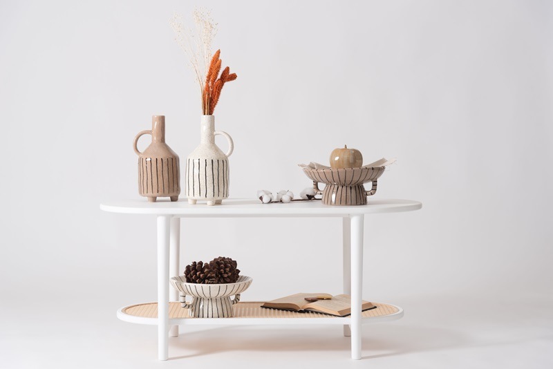 【送料無料】落ち着いた色味が美しいトレイベース/２６㎝