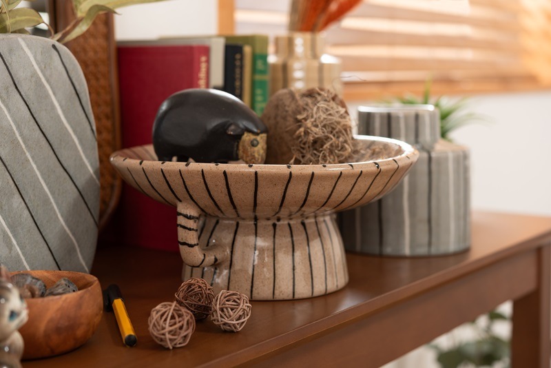 【送料無料】落ち着いた色味が美しいトレイベース/２６㎝