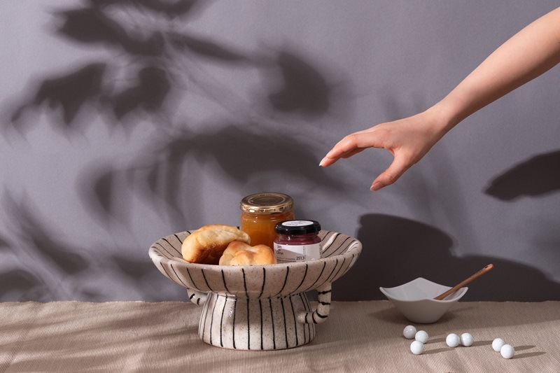 【送料無料】落ち着いた色味が美しいトレイベース/２６㎝