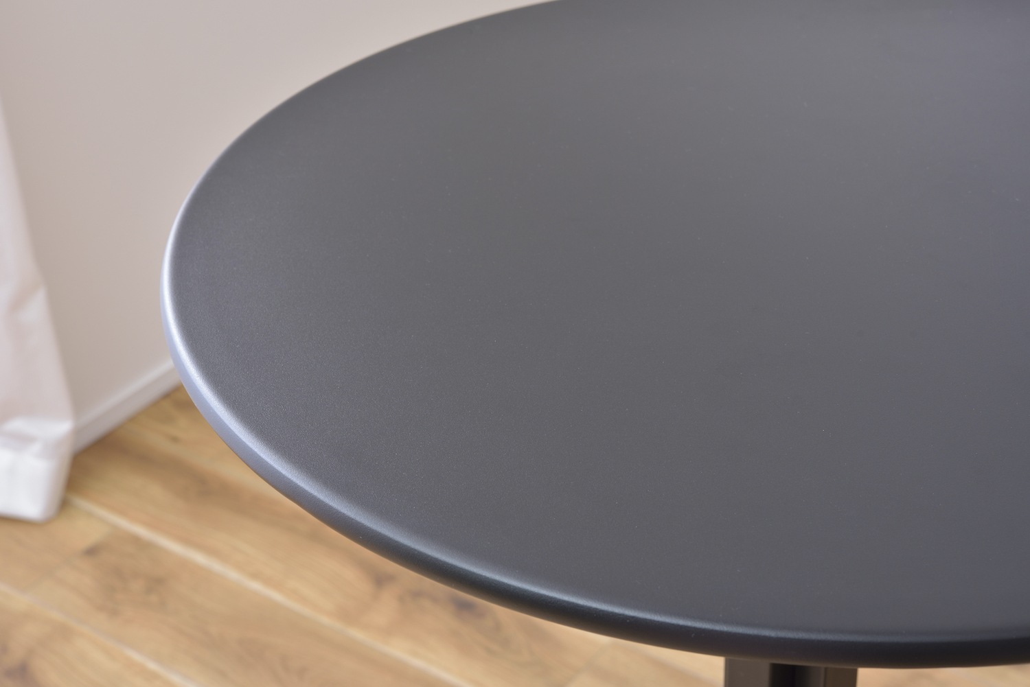 スクエアテーブル