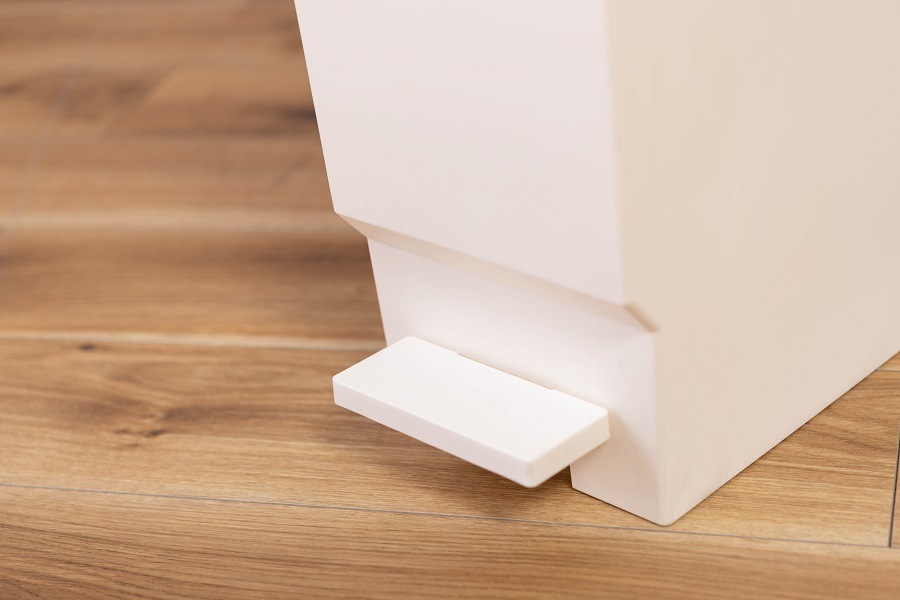 【送料無料】バタフライオープンダストボックス　３２L コンパクトゴミ箱　【ブラウン】