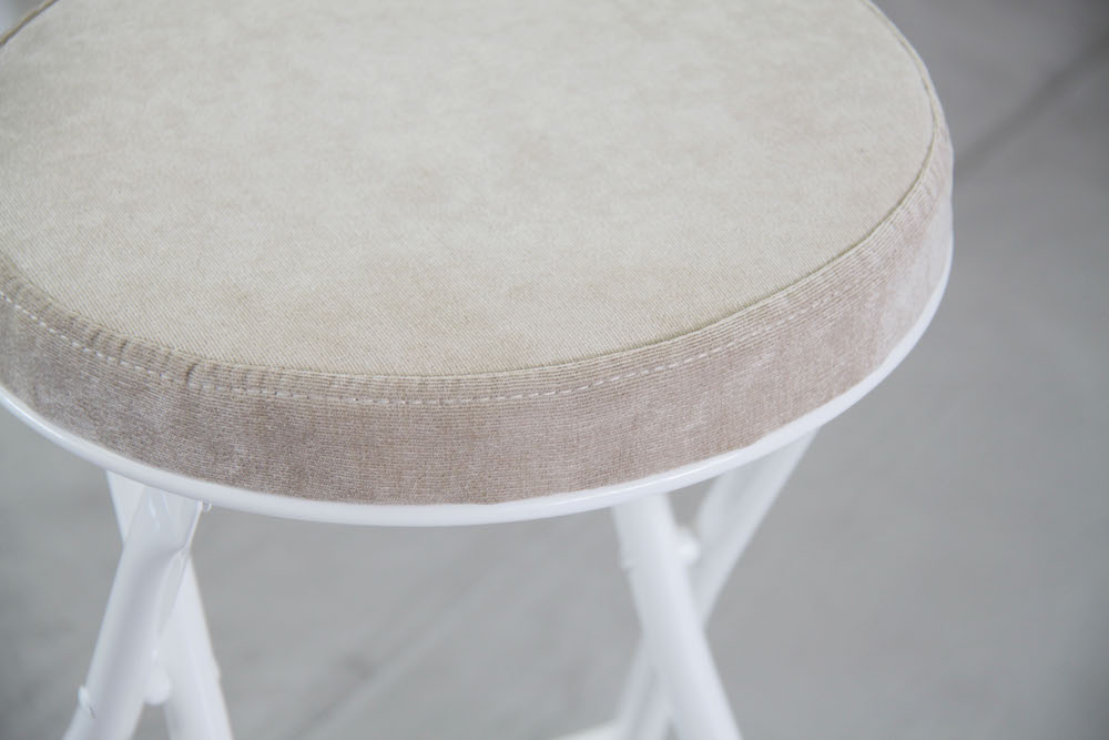 カラフルな折りたたみ「ロンダチェア」おしゃれな北欧カラーの折り畳みチェア