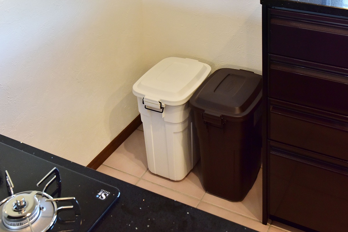 【トラッシュカン 30L】ゴミ箱 30リットル おしゃれ ごみ箱 ダストボックス トラッシュカン 屋外 分別 キッチン スリム