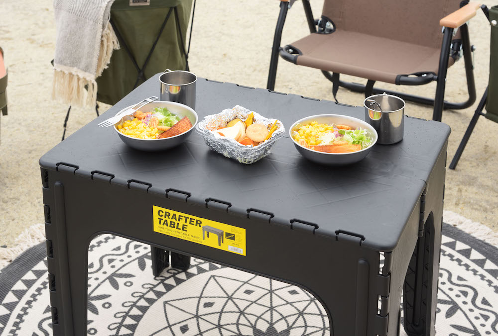 アウトドア テーブル 折りたたみ キャンプ BBQ 机おしゃれ 折りたたみスクエアテーブル コンパクトに折りたたみ可能で持ち運び