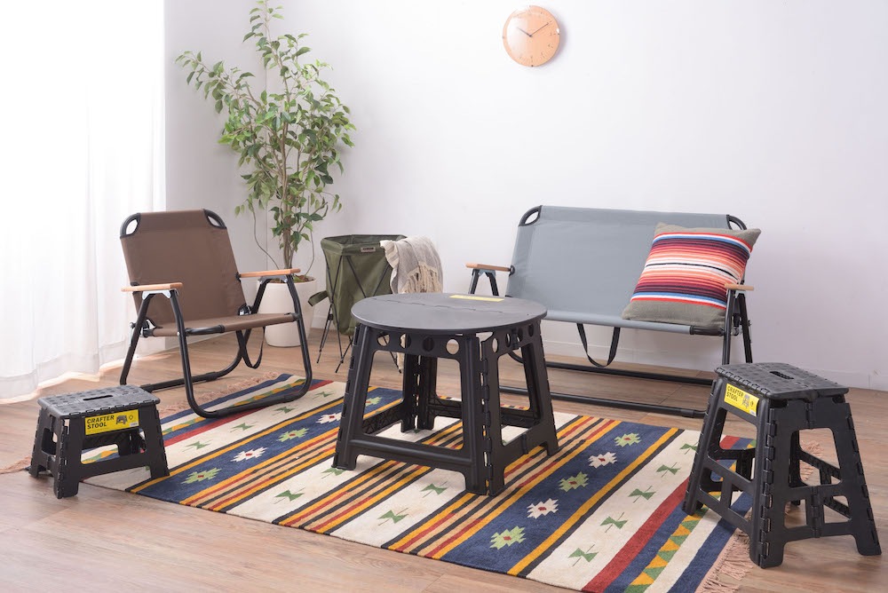 折りたたみ丸テーブル コンパクトに折りたたみ可能で持ち運びらくらく♪折りたたみテーブル アウトドア・BBQ・キャンプに キャンプ用品 室内 屋内 レジャー ビーチ クラフターテーブル