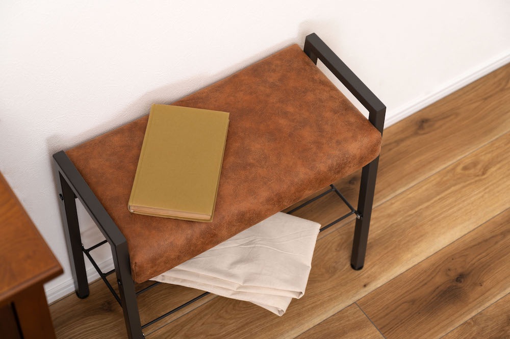 クロスレザー×スチールの棚板付き【バベルスツール】BLACK(ブラック)送料無料 niki.