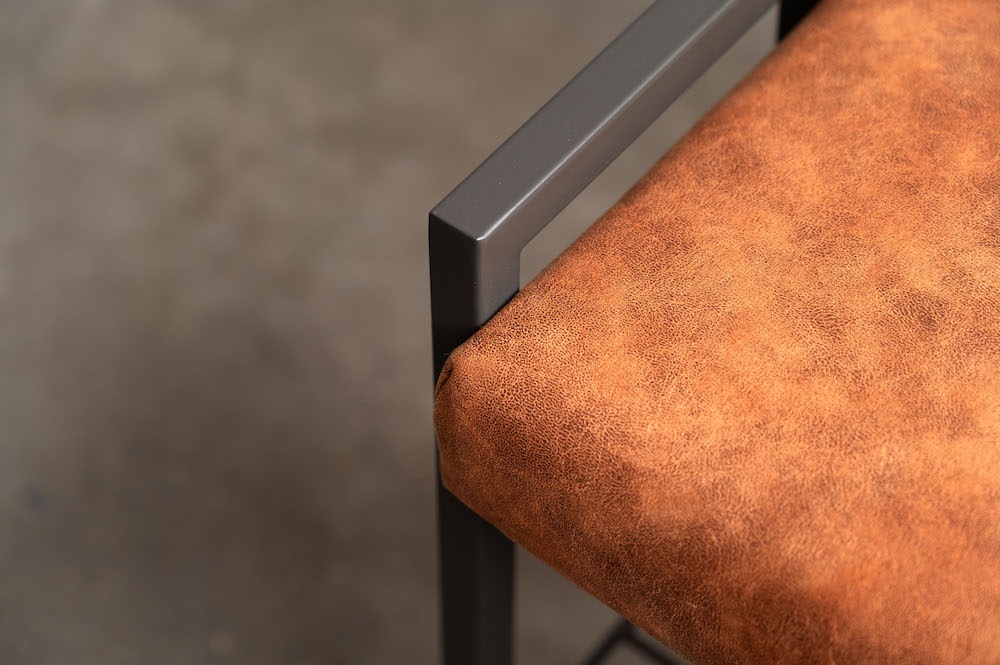 クロスレザー×スチールの棚板付き【バベルスツール】BLACK(ブラック)送料無料 niki.