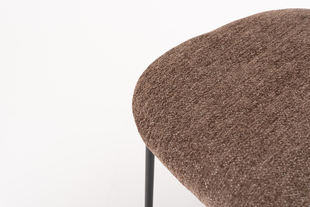 温かみのある３カラー「across chair」　背面クロスのシンプルなインダストリアルチェア