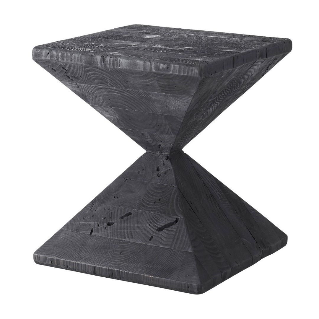 パイン古材の質感と独特の形状 天然木(パイン古材) ×黒×線の美しさのバランス【サイドテーブル】