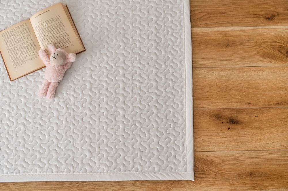 【洗濯機OK】お子様にも安心　コットン１００％のイブルラグ　190×130　夏用キルトラグ　　