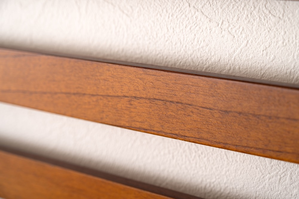 天然木のナチュラルぬくもり感じる「ウッドパーテーション」 吊り下げ