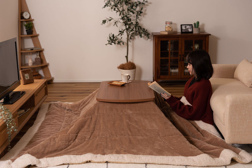 2WAYコタツテーブル（ブラウン）シーンに合わせて高さ変えられるコンパクトサイズのパーソナルコタツ