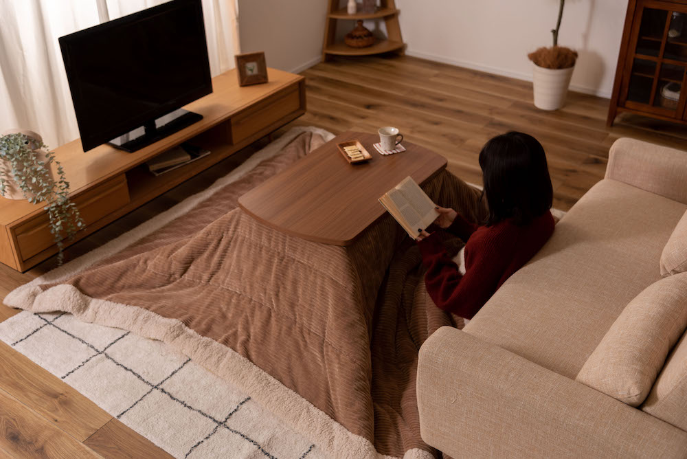 2WAYコタツテーブル（ブラウン）シーンに合わせて高さ変えられるコンパクトサイズのパーソナルコタツ