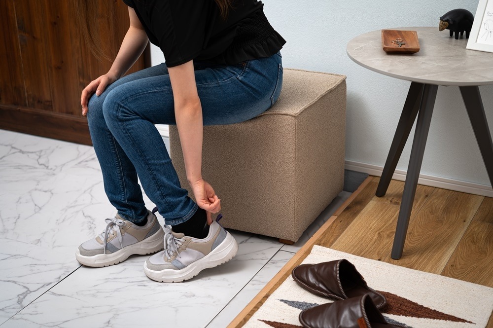 まとめ買いでお得【組み合わせ自由】■２脚/４脚セット■ぴったり並べて使える！ニュアンスカラーの「キューブスツール」　４０×４０cm