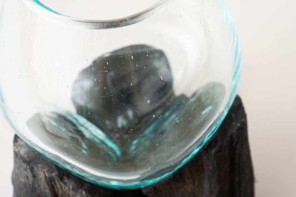 吹きガラスと天然流木の世界にひとつのガラスオブジェ/テラリウム・フラワーベース・小生物の水槽などに 【まとめ買いで最大10%OFF対象商品】